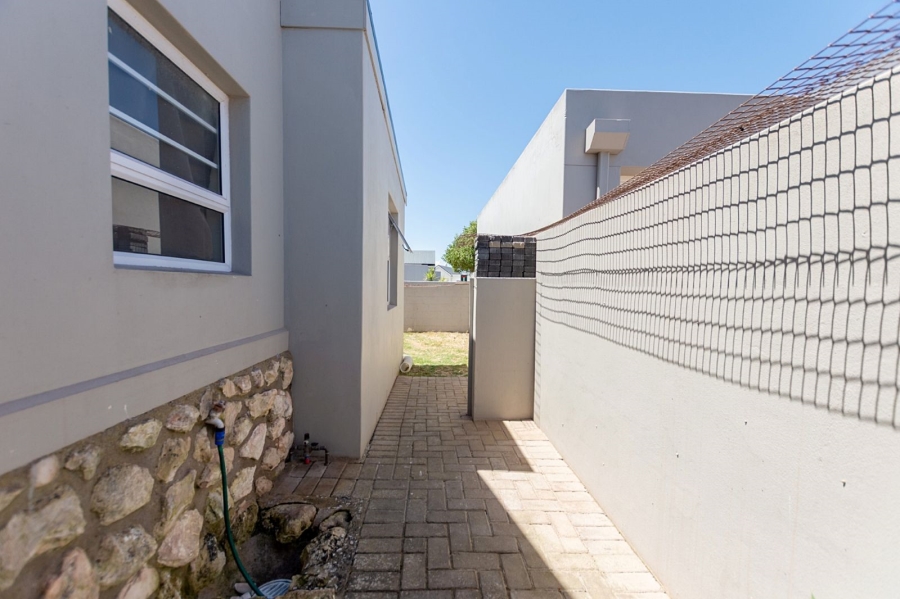 2 Bedroom Property for Sale in Laguna Sands Western Cape